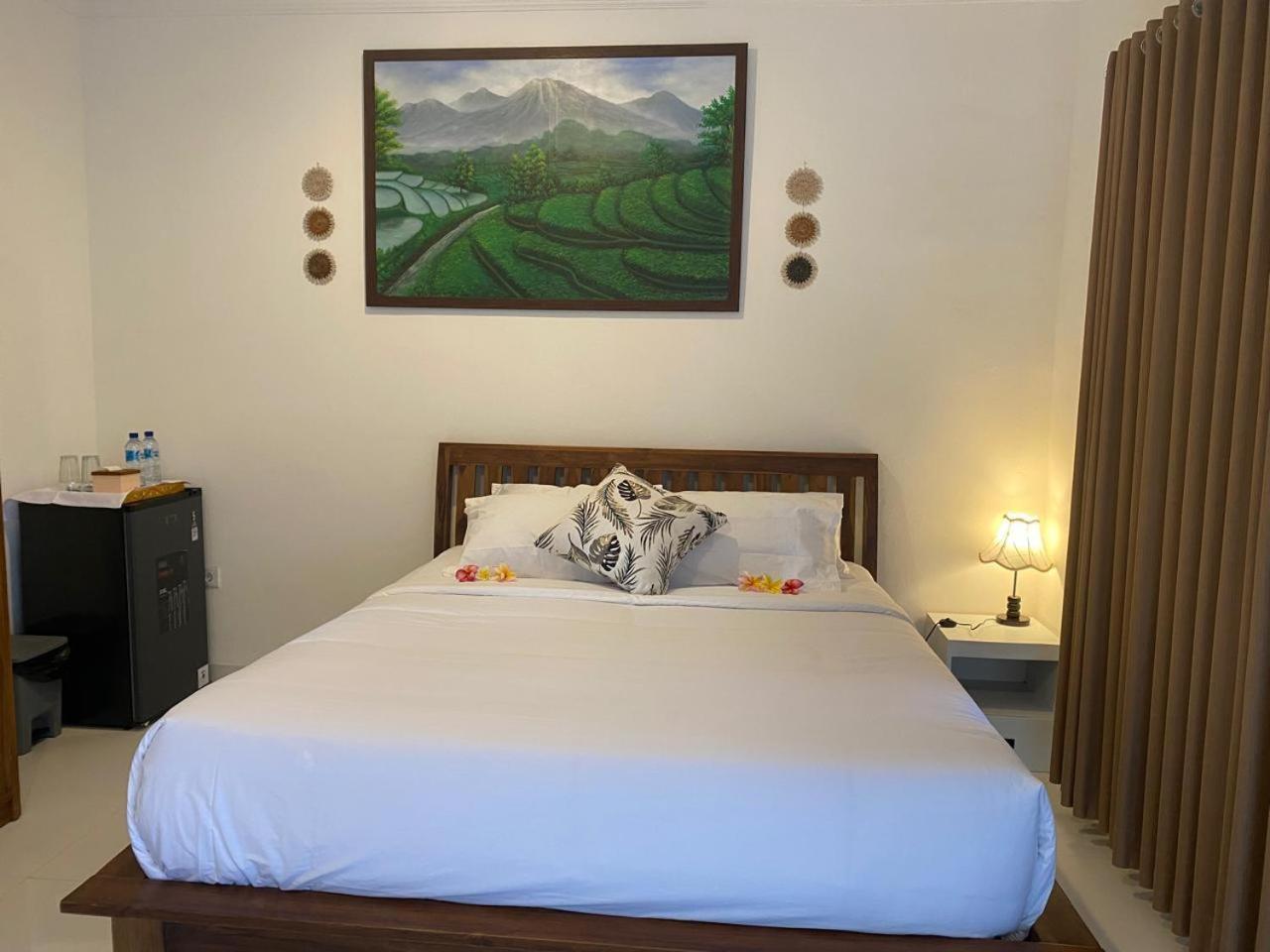 Manis Guest House Σεμινιάκ Δωμάτιο φωτογραφία